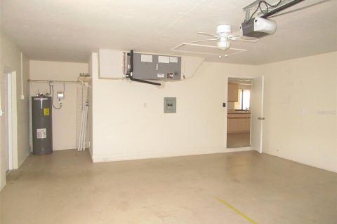 Casa en alquiler en North Port, Florida, 3 dormitorios, 168.06 m2 № 1744749 - foto 20