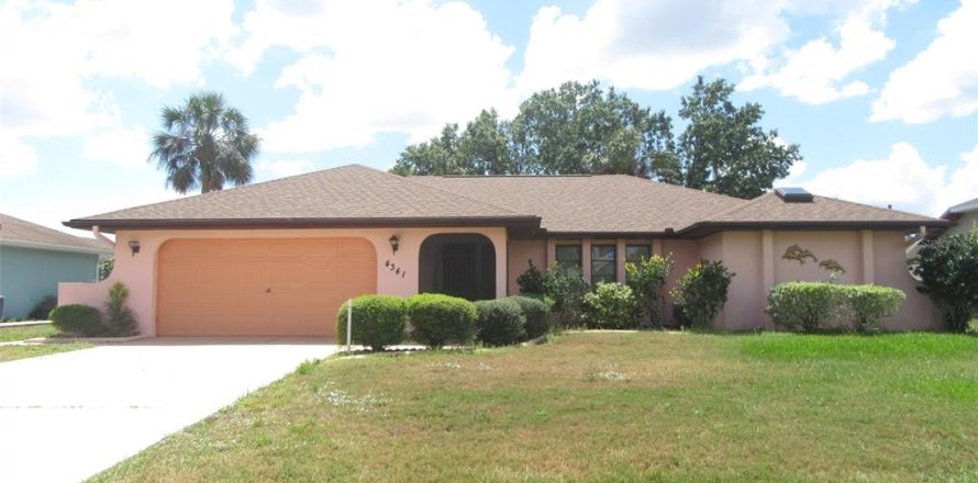 Casa en North Port, Florida 3 dormitorios, 168.06 m2 № 1744749