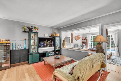 Villa ou maison à vendre à Coral Gables, Floride: 3 chambres, 214.33 m2 № 2011888 - photo 7