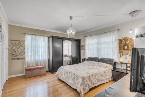 Villa ou maison à vendre à Coral Gables, Floride: 3 chambres, 214.33 m2 № 2011888 - photo 23