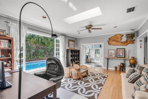 Villa ou maison à vendre à Coral Gables, Floride: 3 chambres, 214.33 m2 № 2011888 - photo 16