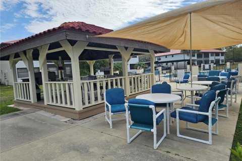 Condo in Lake Wales, Florida, 2 bedrooms  № 2229448 - photo 19