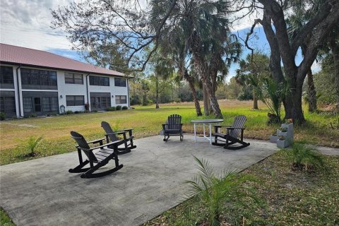 Condo in Lake Wales, Florida, 2 bedrooms  № 2229448 - photo 21