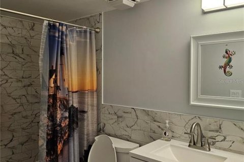 Condo in Lake Wales, Florida, 2 bedrooms  № 2229448 - photo 5