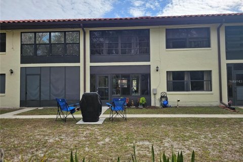 Condo in Lake Wales, Florida, 2 bedrooms  № 2229448 - photo 14