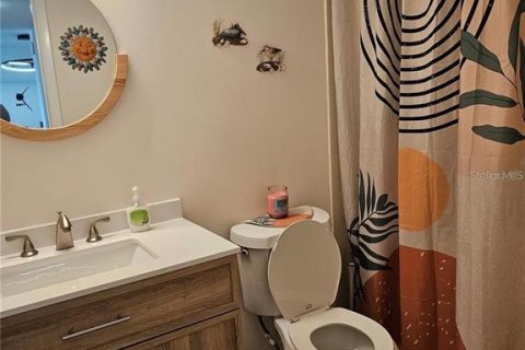 Condo in Lake Wales, Florida, 2 bedrooms  № 2229448 - photo 7