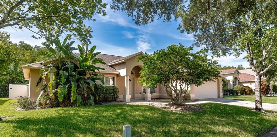 House in Orlando, Florida 4 bedrooms, 204.2 sq.m. № 1884078