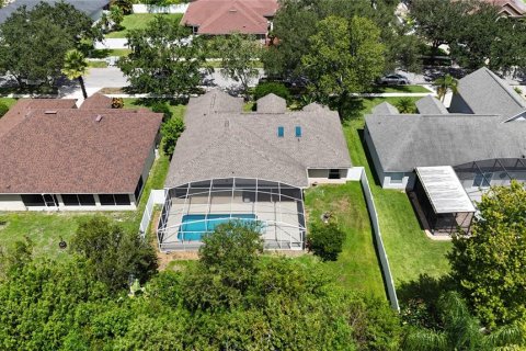 House in Orlando, Florida 4 bedrooms, 204.2 sq.m. № 1884078 - photo 7