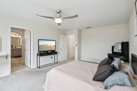 House in Winter Garden, Florida 3 bedrooms, 202.06 sq.m. № 2396331 - photo 20