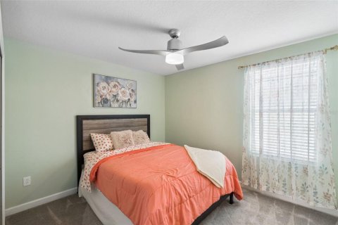 House in Winter Garden, Florida 3 bedrooms, 202.06 sq.m. № 2396331 - photo 21