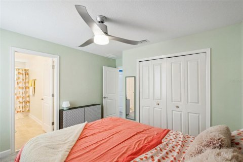 House in Winter Garden, Florida 3 bedrooms, 202.06 sq.m. № 2396331 - photo 22