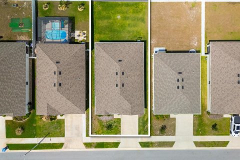 Villa ou maison à louer à Spring Hill, Floride: 4 chambres, 168.34 m2 № 2115887 - photo 7