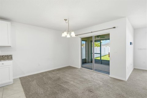 Villa ou maison à louer à Spring Hill, Floride: 4 chambres, 168.34 m2 № 2115887 - photo 22