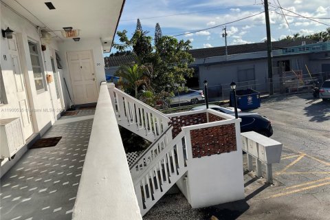 Condominio en alquiler en Dania Beach, Florida, 1 dormitorio, 52.4 m2 № 1953453 - foto 7