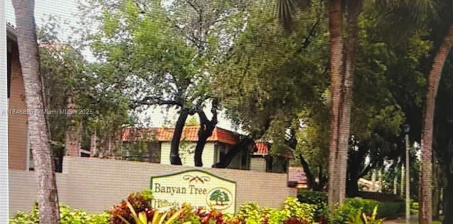 Condo à Miami, Floride, 3 chambres № 1846138