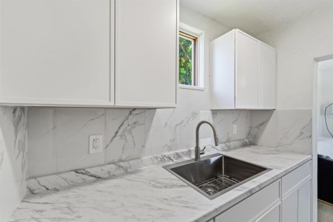 House in West Palm Beach, Florida 2 bedrooms, 77.29 sq.m. № 2083838 - photo 26