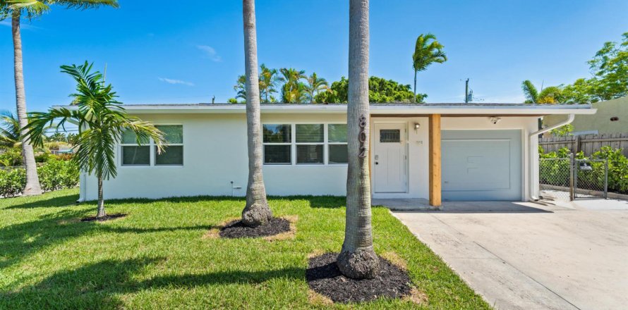 House in West Palm Beach, Florida 2 bedrooms, 77.29 sq.m. № 2083838