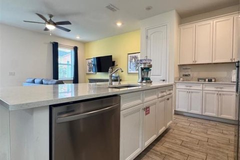 Touwnhouse à louer à Kissimmee, Floride: 4 chambres, 159.05 m2 № 2148377 - photo 11
