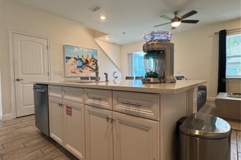 Touwnhouse à louer à Kissimmee, Floride: 4 chambres, 159.05 m2 № 2148377 - photo 15