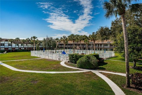 Condominio en venta en Saint Petersburg, Florida, 2 dormitorios, 72 m2 № 1616647 - foto 16
