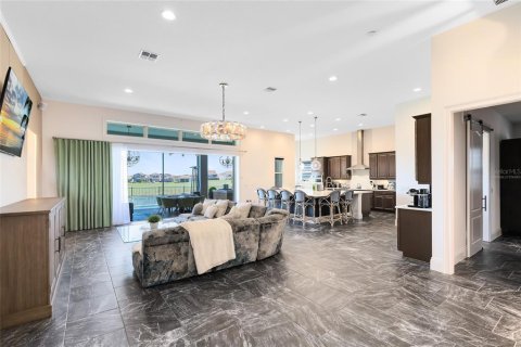 Casa en venta en Orlando, Florida, 4 dormitorios, 331.75 m2 № 2231744 - foto 11