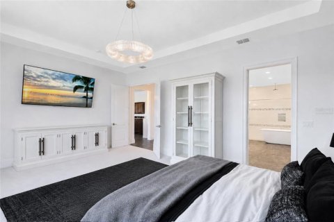 Casa en venta en Orlando, Florida, 4 dormitorios, 331.75 m2 № 2231744 - foto 18