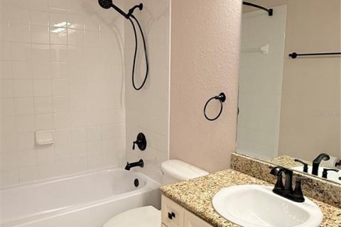 Touwnhouse à louer à Largo, Floride: 2 chambres, 125.42 m2 № 2106903 - photo 30