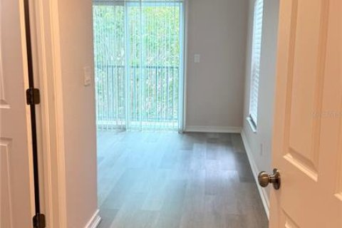 Touwnhouse à louer à Largo, Floride: 2 chambres, 125.42 m2 № 2106903 - photo 12