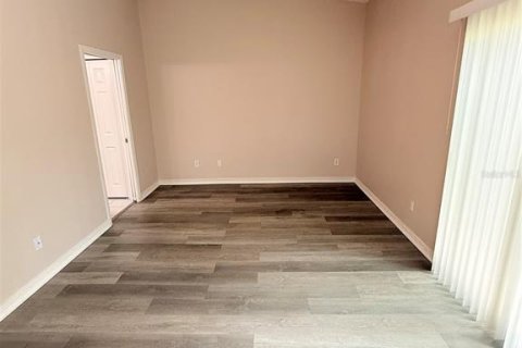 Touwnhouse à louer à Largo, Floride: 2 chambres, 125.42 m2 № 2106903 - photo 16