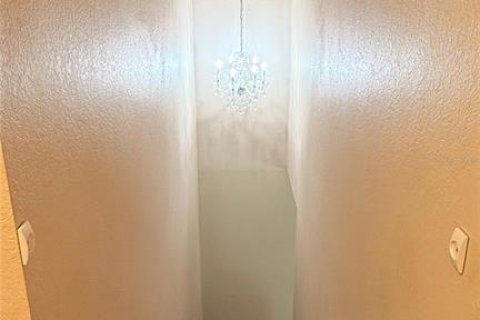 Touwnhouse à louer à Largo, Floride: 2 chambres, 125.42 m2 № 2106903 - photo 11