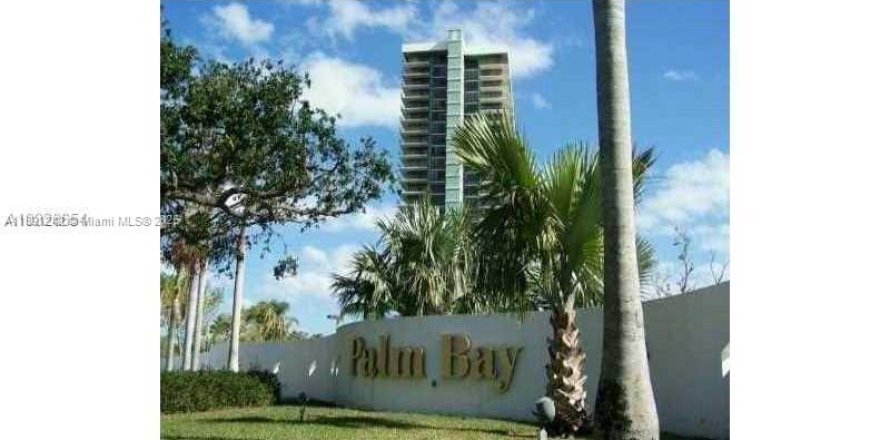 Condo in Miami, Florida, 1 bedroom  № 1945414