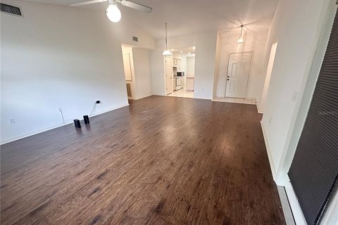 Casa en alquiler en Lakeland, Florida, 2 dormitorios, 129.78 m2 № 1908853 - foto 2