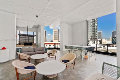 Copropriété à louer à Miami, Floride: 1 chambre, 69.4 m2 № 2048192 - photo 24