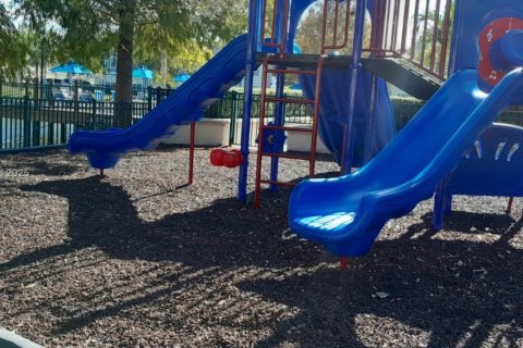 Casa en venta en Kissimmee, Florida, 4 dormitorios № 1852003 - foto 14