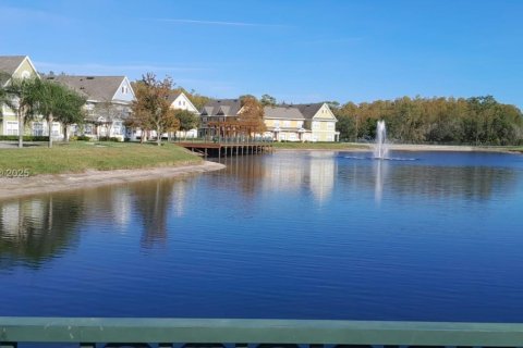 Casa en venta en Kissimmee, Florida, 4 dormitorios № 1852003 - foto 15