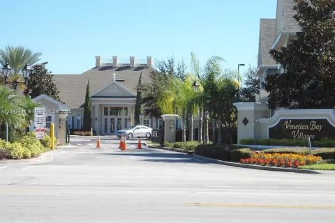 Casa en venta en Kissimmee, Florida, 4 dormitorios № 1852003 - foto 18