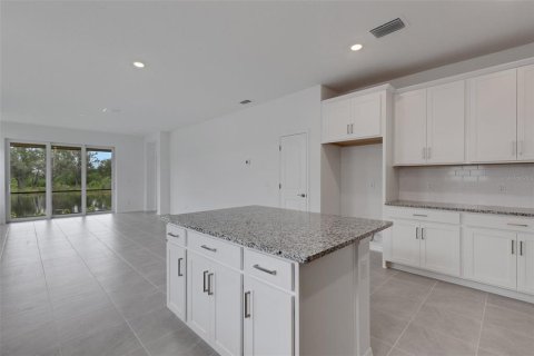 Casa en venta en Bradenton, Florida, 2 dormitorios, 155.24 m2 № 1813336 - foto 10