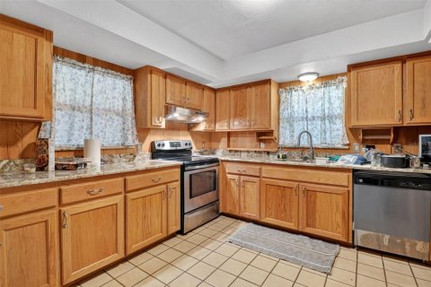 House in Sebring, Florida 3 bedrooms, 130.81 sq.m. № 1902513 - photo 18