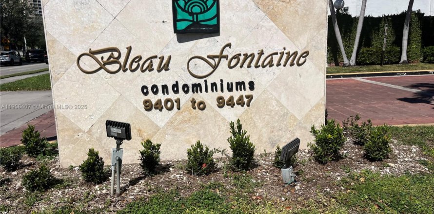 Condo in Miami, Florida, 2 bedrooms  № 1957061