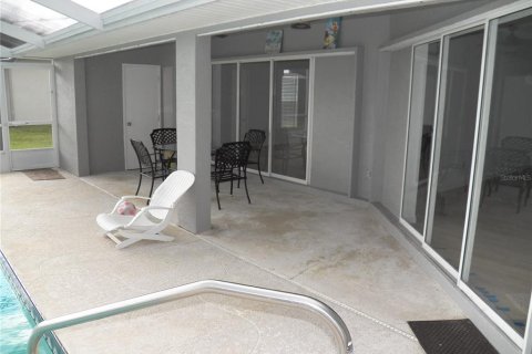Villa ou maison à vendre à Port Charlotte, Floride: 3 chambres, 189.89 m2 № 1783161 - photo 13