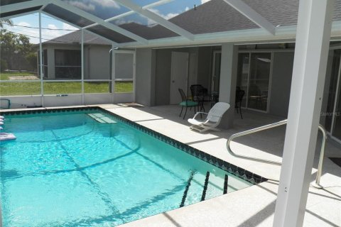 Villa ou maison à vendre à Port Charlotte, Floride: 3 chambres, 189.89 m2 № 1783161 - photo 17