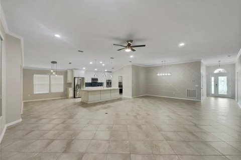 House in Palm Coast, Florida 4 bedrooms, 219.53 sq.m. № 1684792 - photo 14