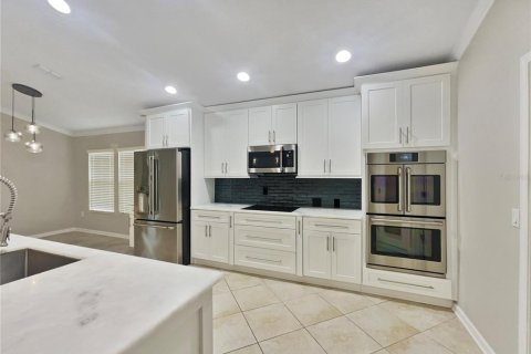 House in Palm Coast, Florida 4 bedrooms, 219.53 sq.m. № 1684792 - photo 6