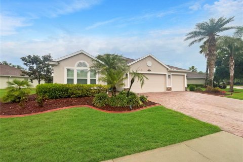 House in Palm Coast, Florida 4 bedrooms, 219.53 sq.m. № 1684792 - photo 9