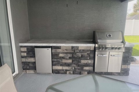 House in Palm Coast, Florida 4 bedrooms, 172.98 sq.m. № 2110325 - photo 29