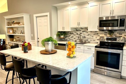 House in Palm Coast, Florida 4 bedrooms, 172.98 sq.m. № 2110325 - photo 3