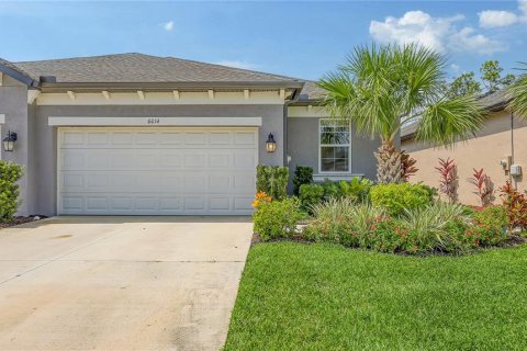 House in Bradenton, Florida 2 bedrooms, 151.15 sq.m. № 1854005 - photo 2