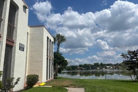 Condo à Altamonte Springs, Floride, 2 chambres  № 2167857