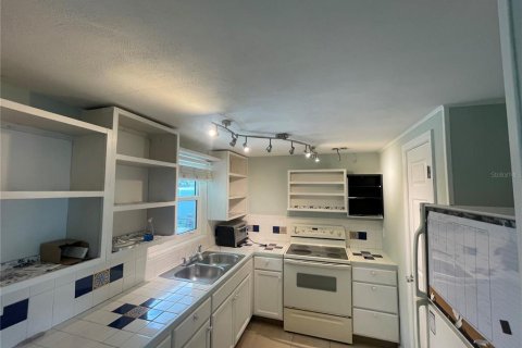 Casa en venta en Englewood, Florida, 1 dormitorio, 89.84 m2 № 1910369 - foto 6