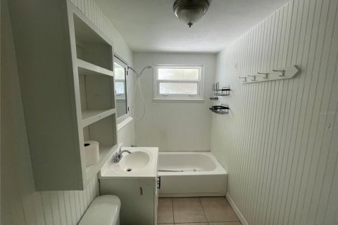 Casa en venta en Englewood, Florida, 1 dormitorio, 89.84 m2 № 1910369 - foto 7